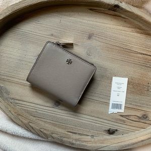 Tory Burch Robinson Mini Wallet French Gray EUC